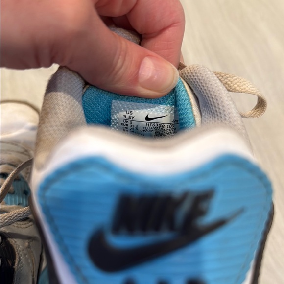 Nike Air Max White and Blue Sneakers, size 3.5 youth - Picture 7 of 7